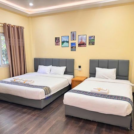 Yula Hotel Thatluang 万象 外观 照片